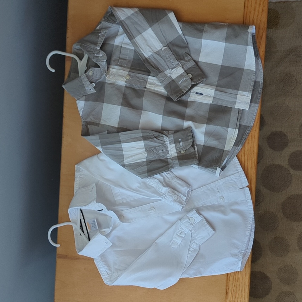 Toddler button down shirt bundle size 2T